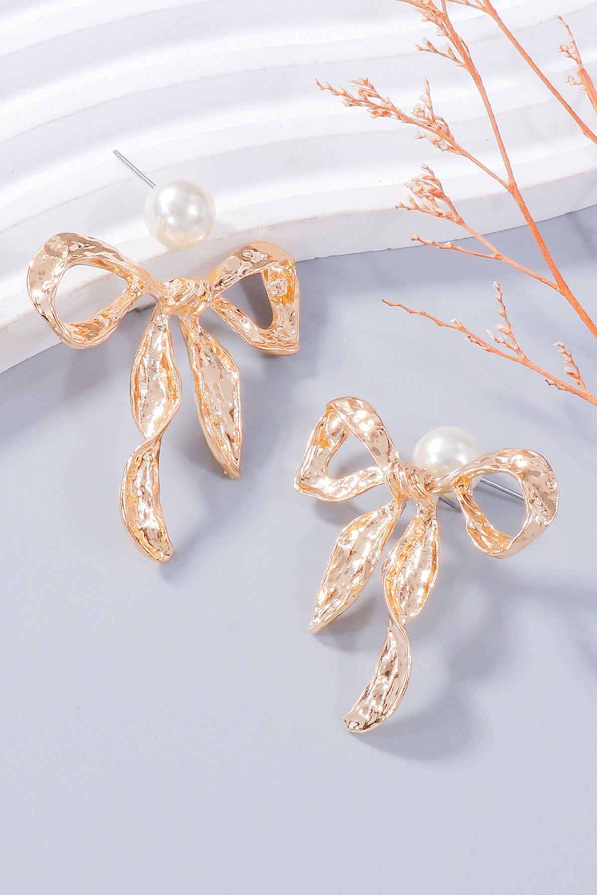 Zoe Synthetic Pearl Necklace, Bow Necklace and Bow Earrings Jewelry Set | 2 Colors | Poundton