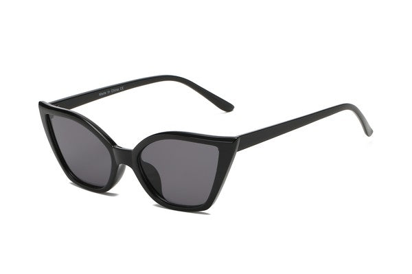 Velvet Glove Black Shade Retro Narrow Frame Cat Eye 80s Sunglasses