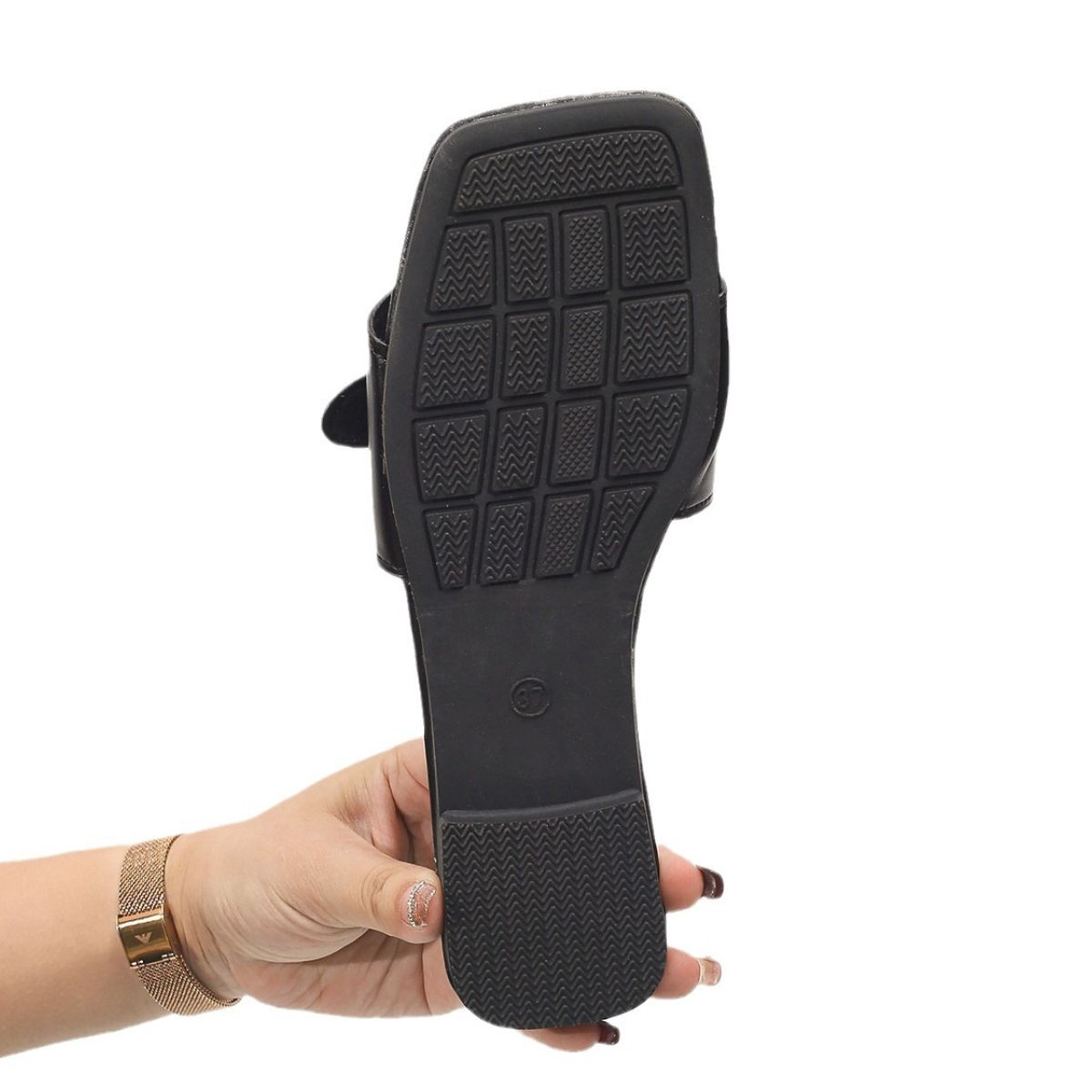 e09852f7-8e23-4651-baa6-e7dcf56027ae-Max