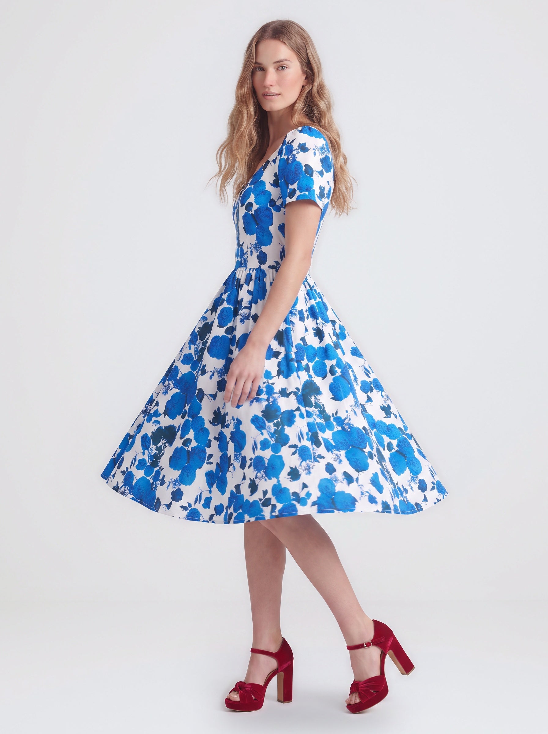 Lilith Blue Fiori Dolce Floral Swing Dress