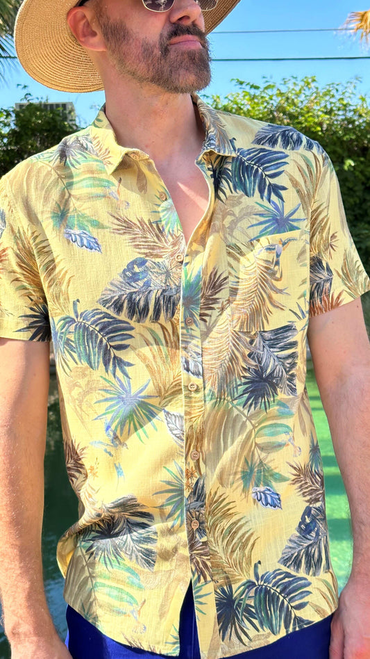 The Bora Bora Perfect Cut Short Sleeve Men's Fitted Button-Down Shirt