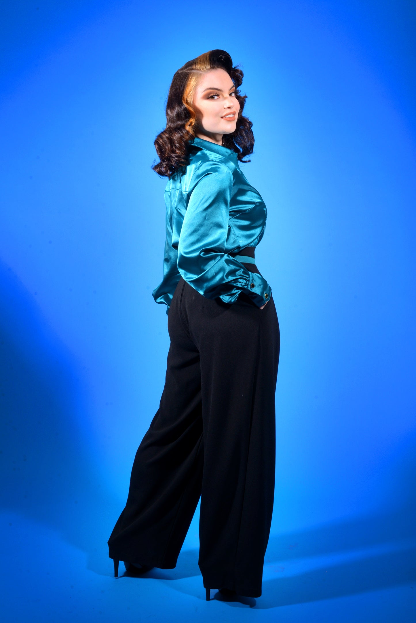 Hepburn Vintage Wide-Leg Trousers in Black Crepe | Laura Byrnes Design