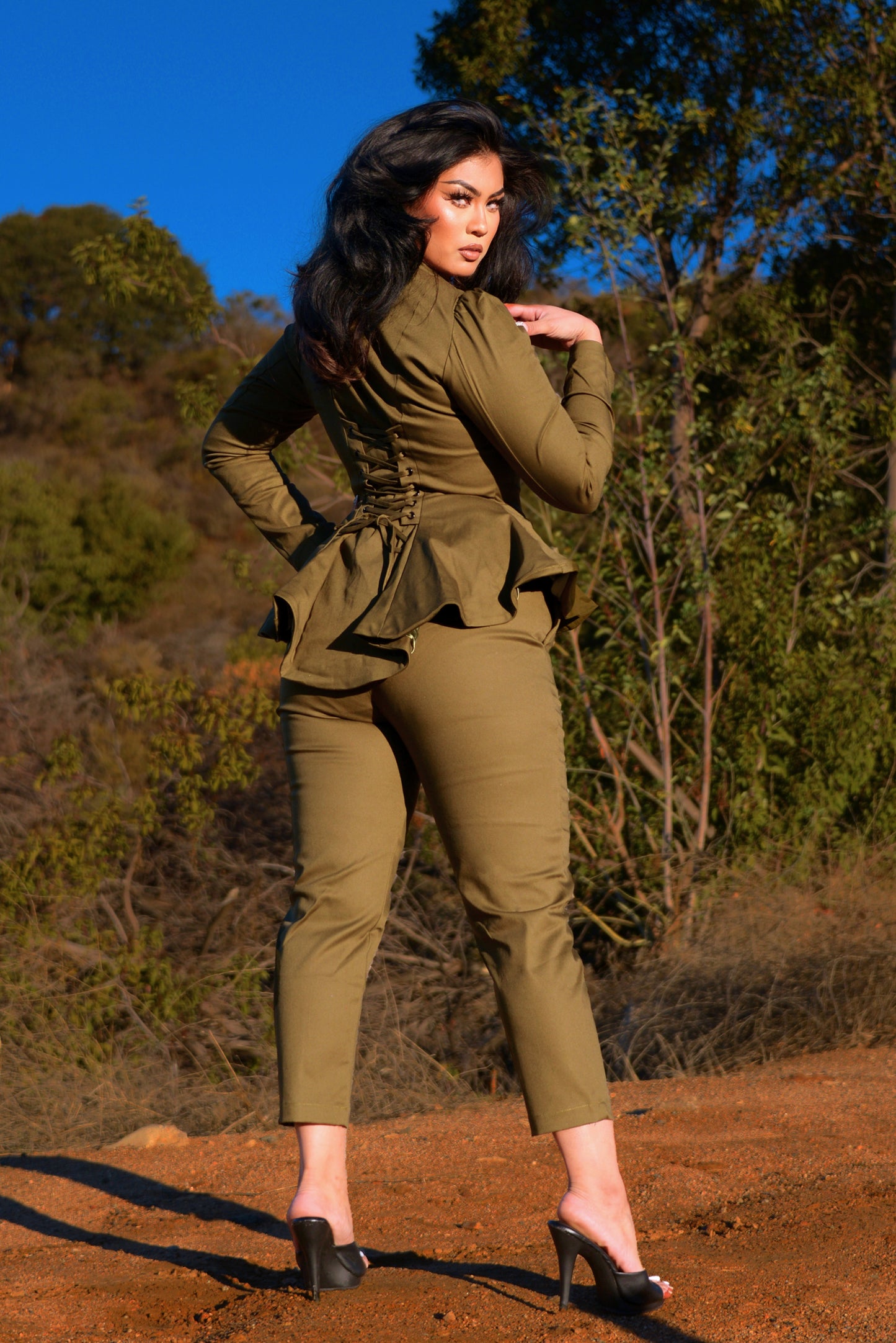 LB Cropped Trousers in Olive Twill | Laura Byrnes Design