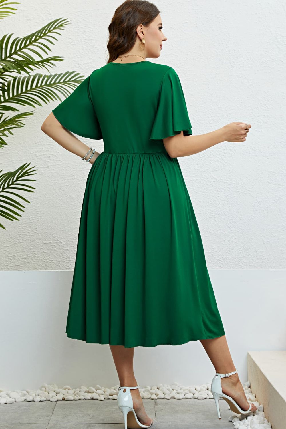 Ivy Flutter Sleeve Round Neck Summer Midi Dress in Forest Green | Plus Size