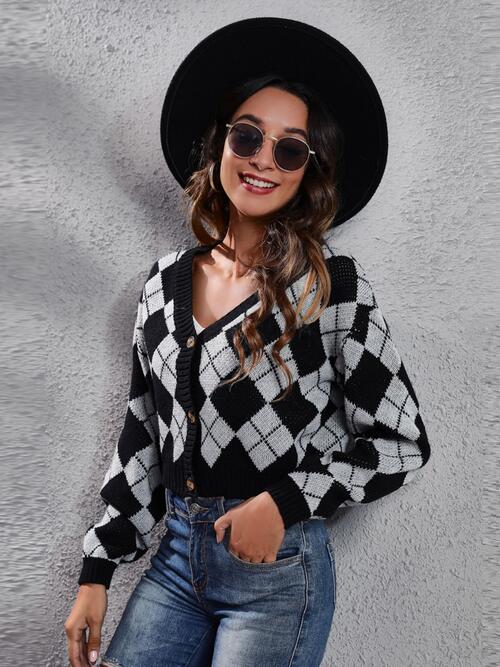 Argyle Print Button Up Long Sleeve Cropped Cardigan | 4 Colors