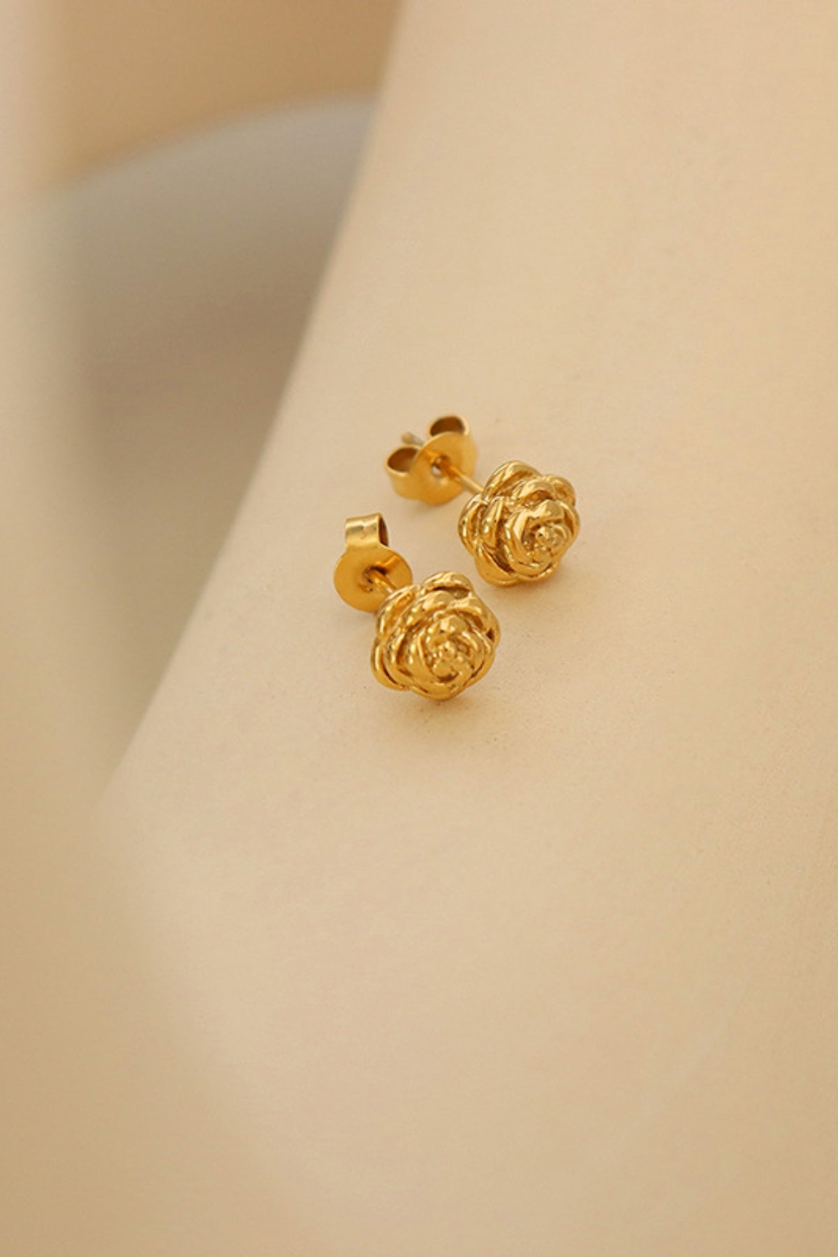Rose Flower 18k Stud Earrings | 2 Colors