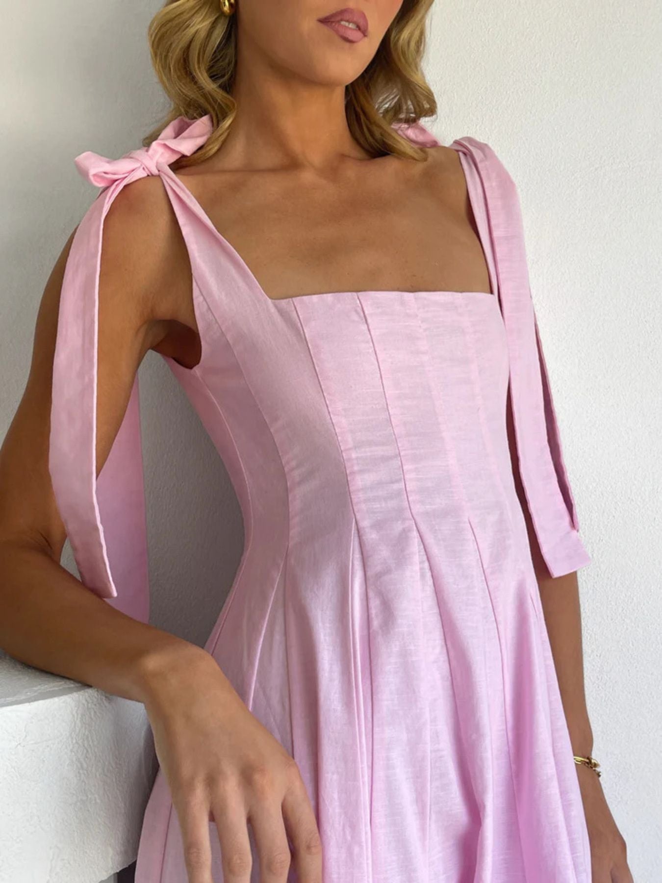 0e44cc35-fc18-45a8-b69f-54287cfbd51d-Max