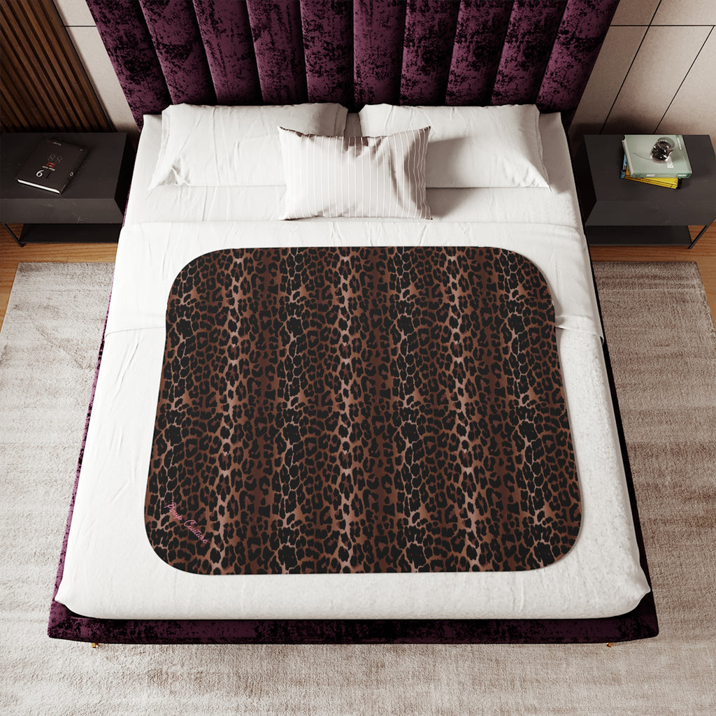 Ultra Fuzz OG Leopard Print Sherpa Blanket ��� Reversible Two���Tone Cozy Throw