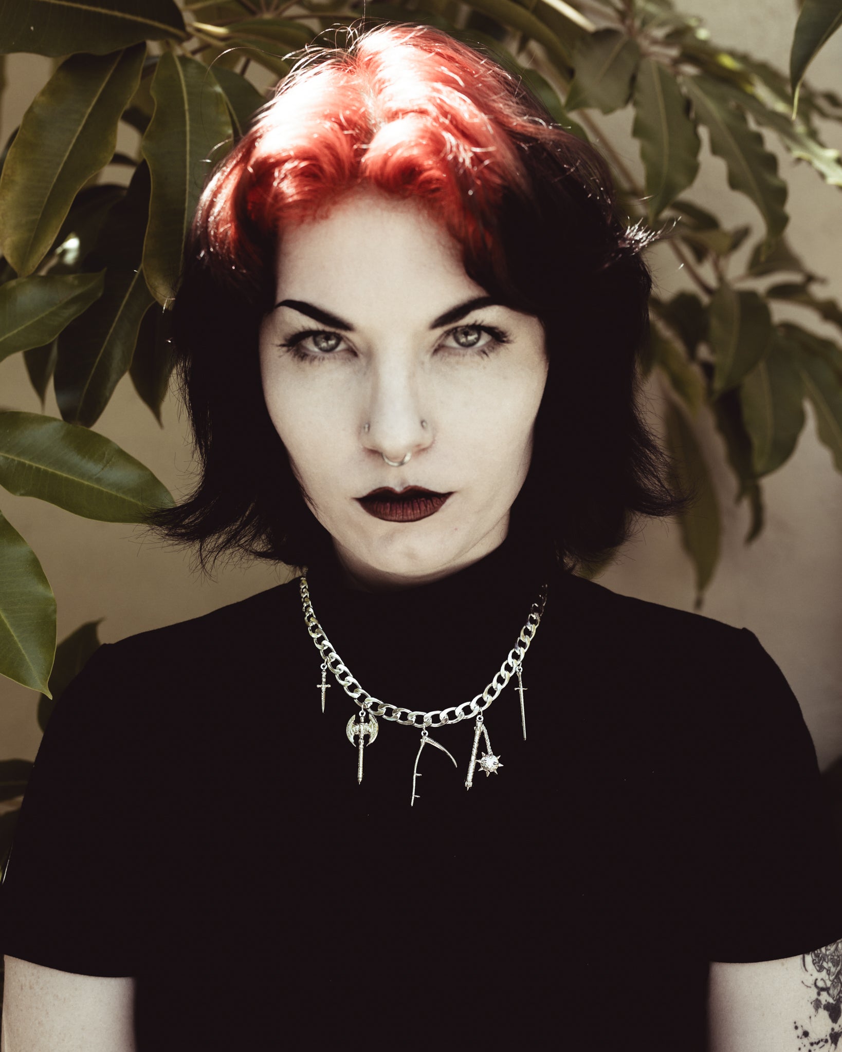 Model wearing the Van Helsing silver charm choker