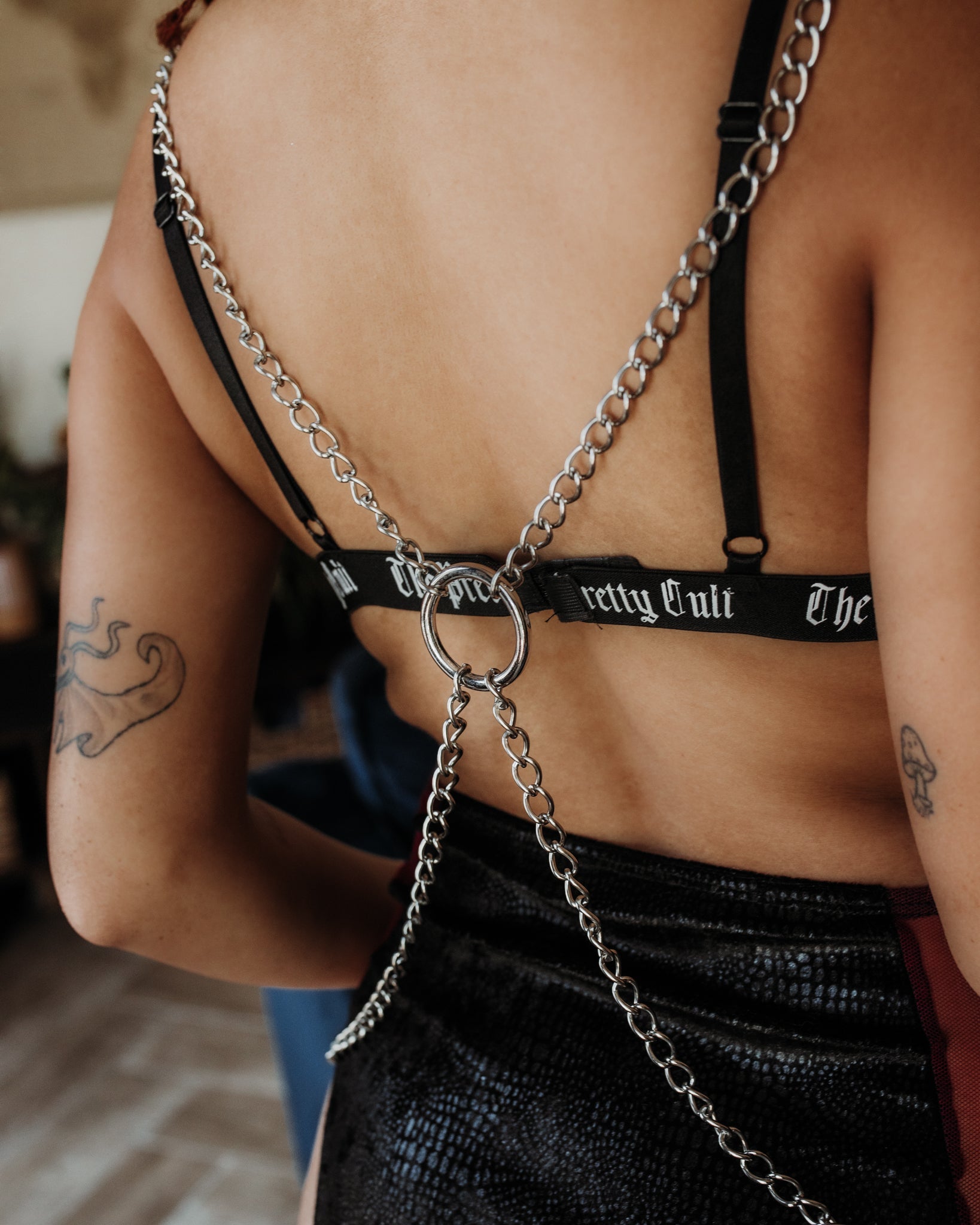 Sacrifiant .925 silver chain harness styling shot