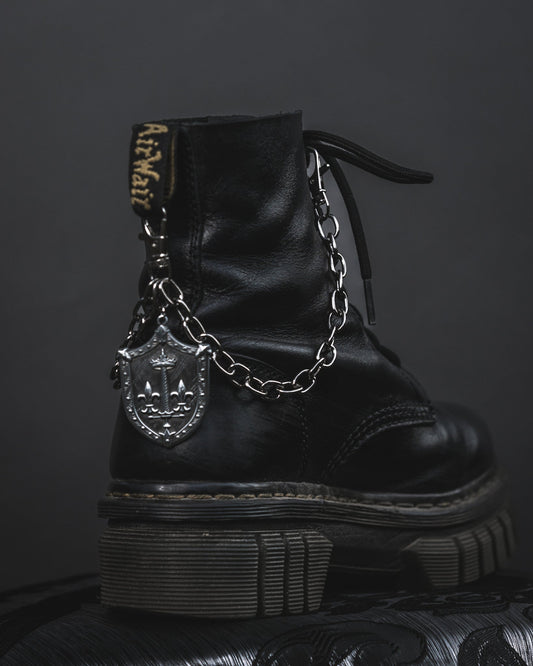 Le Fay silver shield boot charm chain by The Pretty Cult