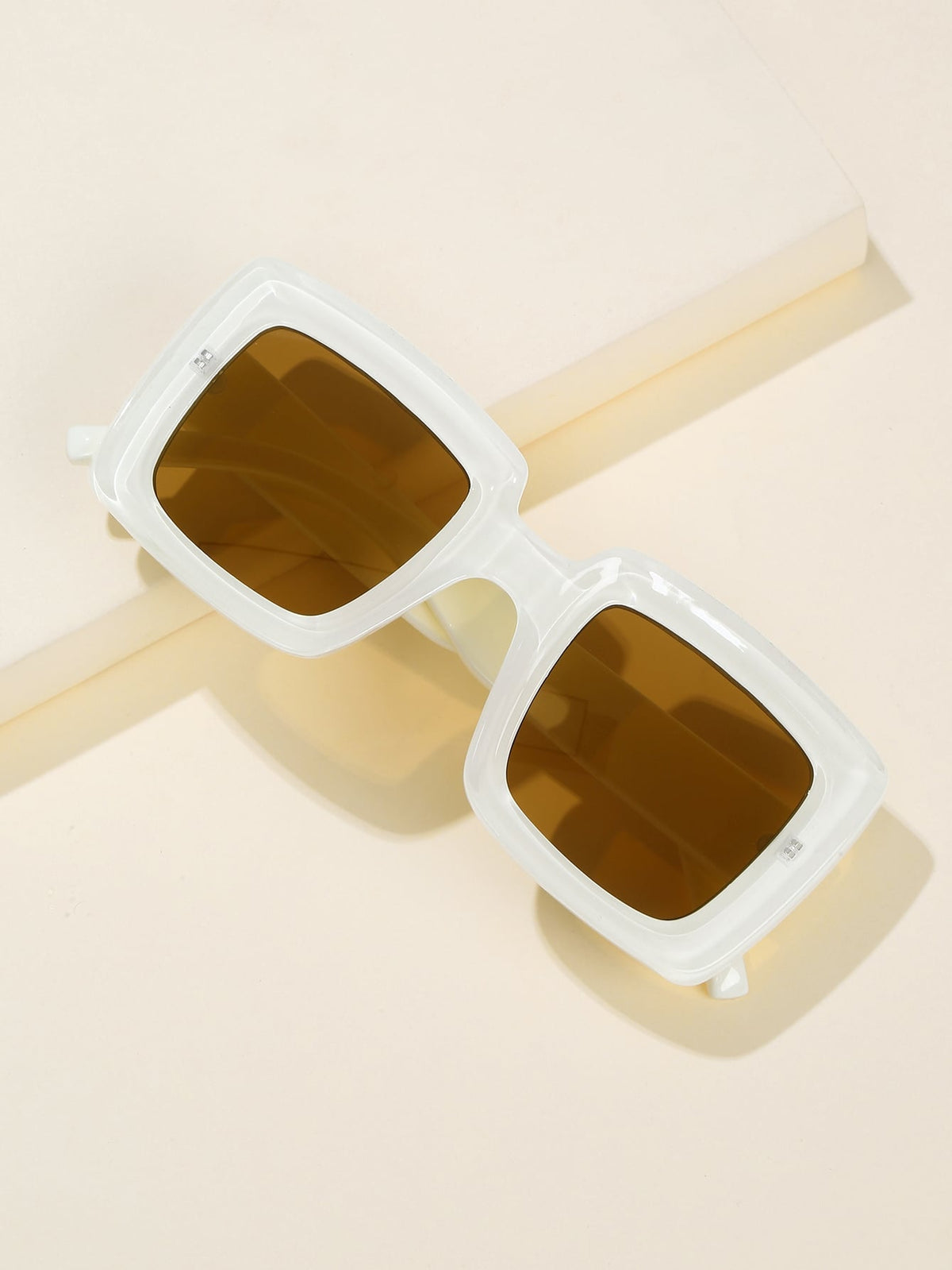 Vibe Shift Stunning Square Sunglasses
