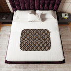 Ultra Fuzz Neutral Hotel Hexagon Sherpa Blanket ��� Reversible Two���Tone Cozy Throw