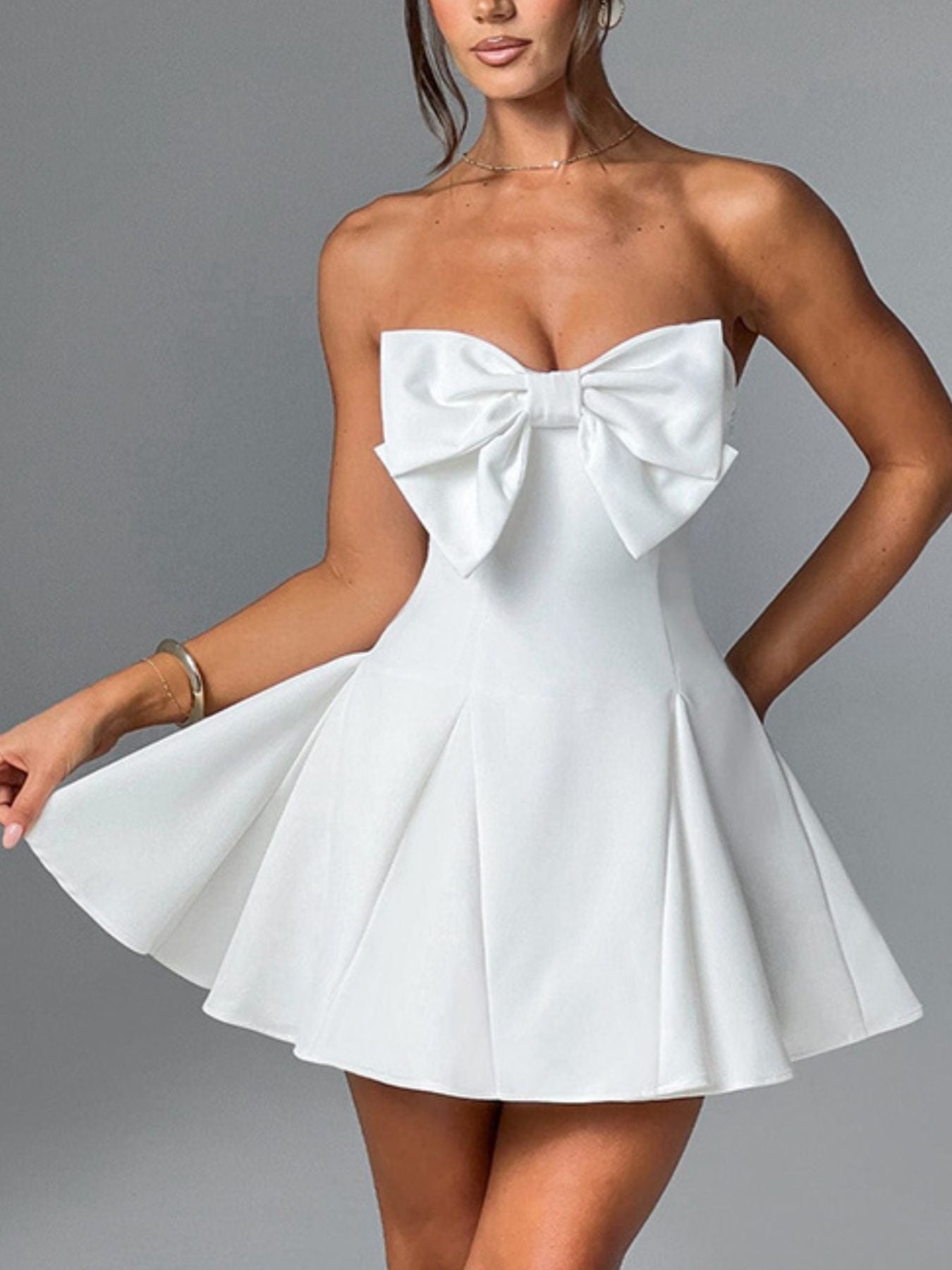 2074d767-690f-4684-9566-8f7b354e3d4f-Max