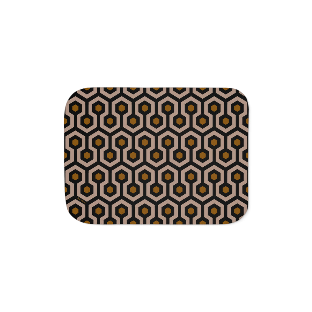 Ultra Fuzz Neutral Hotel Hexagon Sherpa Blanket ��� Reversible Two���Tone Cozy Throw