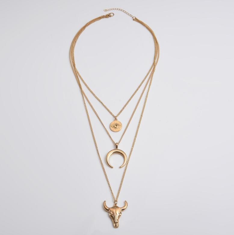 Alloy Three Layered Bullhead Pendant Necklace