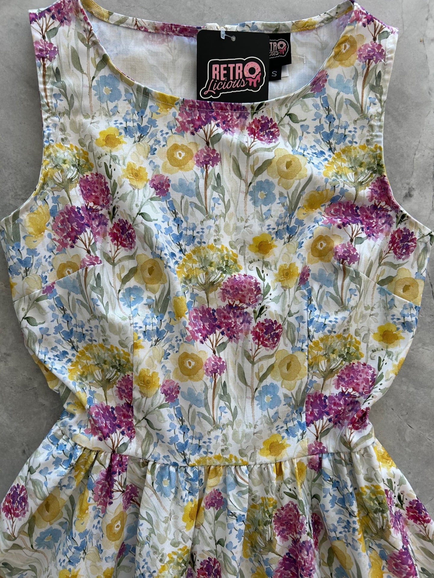 Wildflower Vintage Dress | Retrolicious