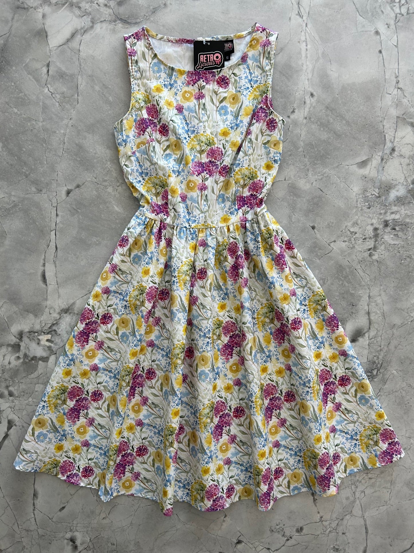 Wildflower Vintage Dress | Retrolicious