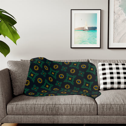 Ultra Fuzz Mesmerize Sherpa Blanket — Reversible Two‑Tone Cozy Throw | Pinup Couture