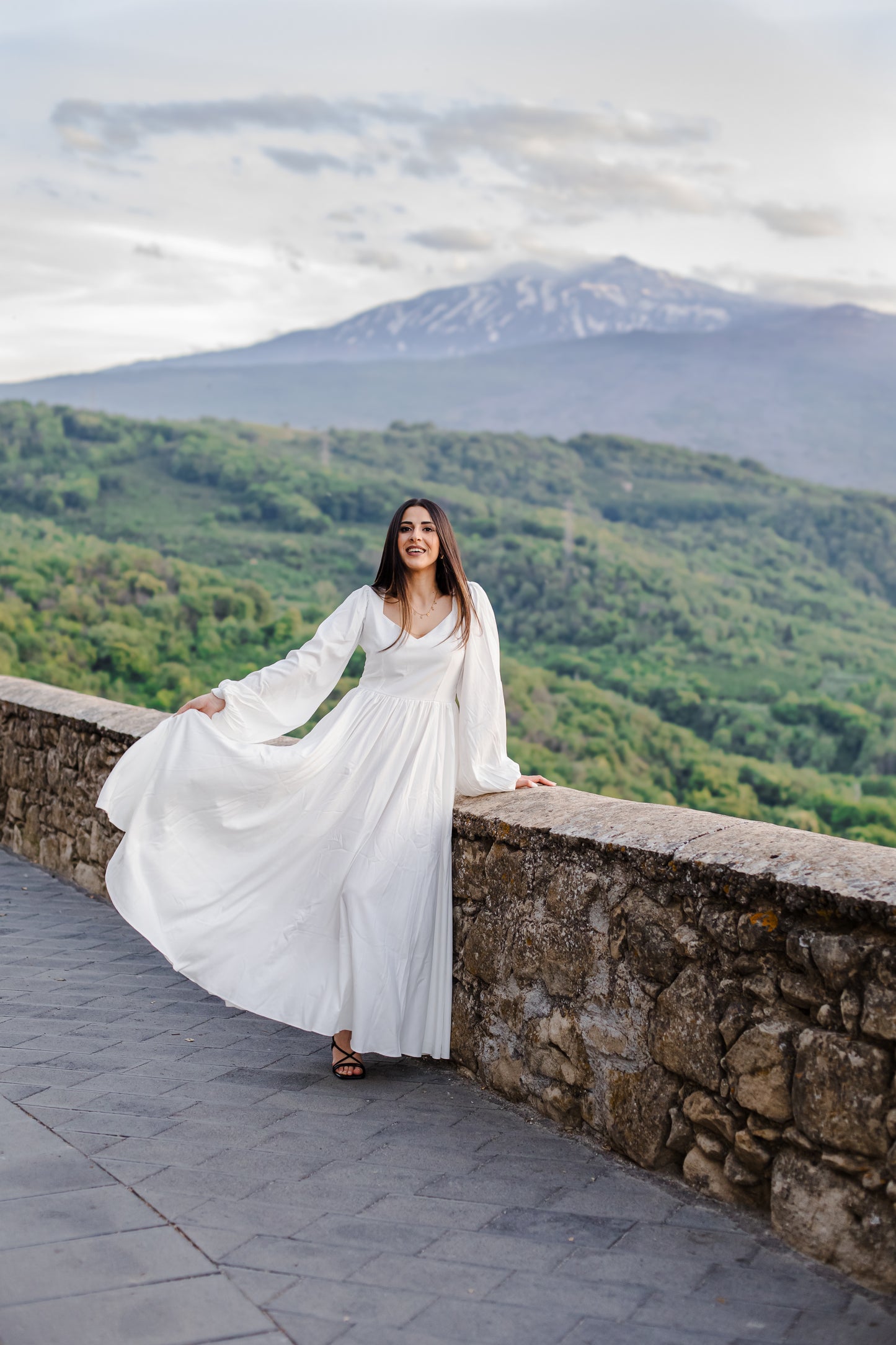 Lucrezia Renaissance Maxi Gown in Ivory White