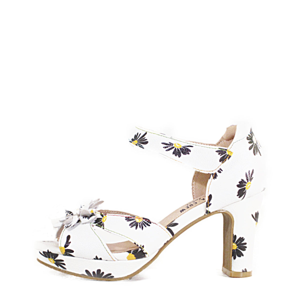 Daisy Retro Heels in white by Pinup Girl Clothing