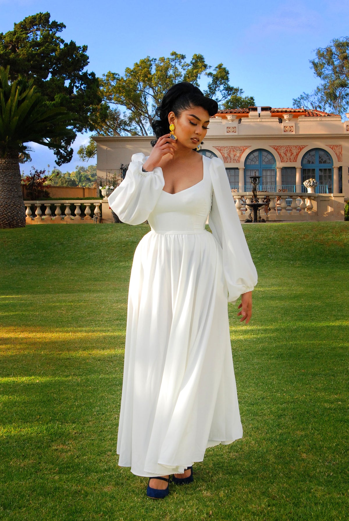 Lucrezia Renaissance Maxi Gown in Ivory White