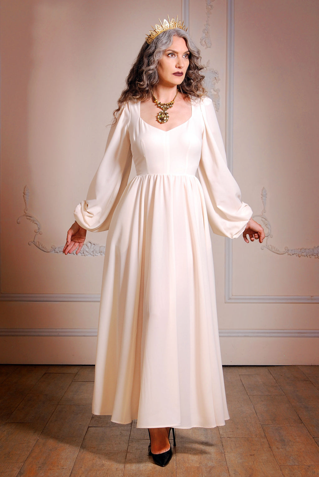 Lucrezia Renaissance Maxi Gown in Ivory White