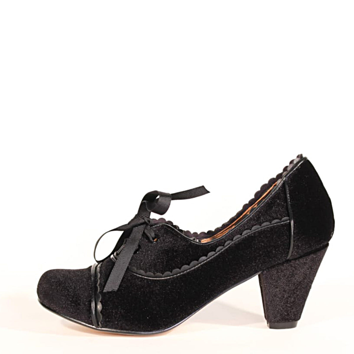 Madison Velvet Retro Heels in black by Pinup Girl Clothing