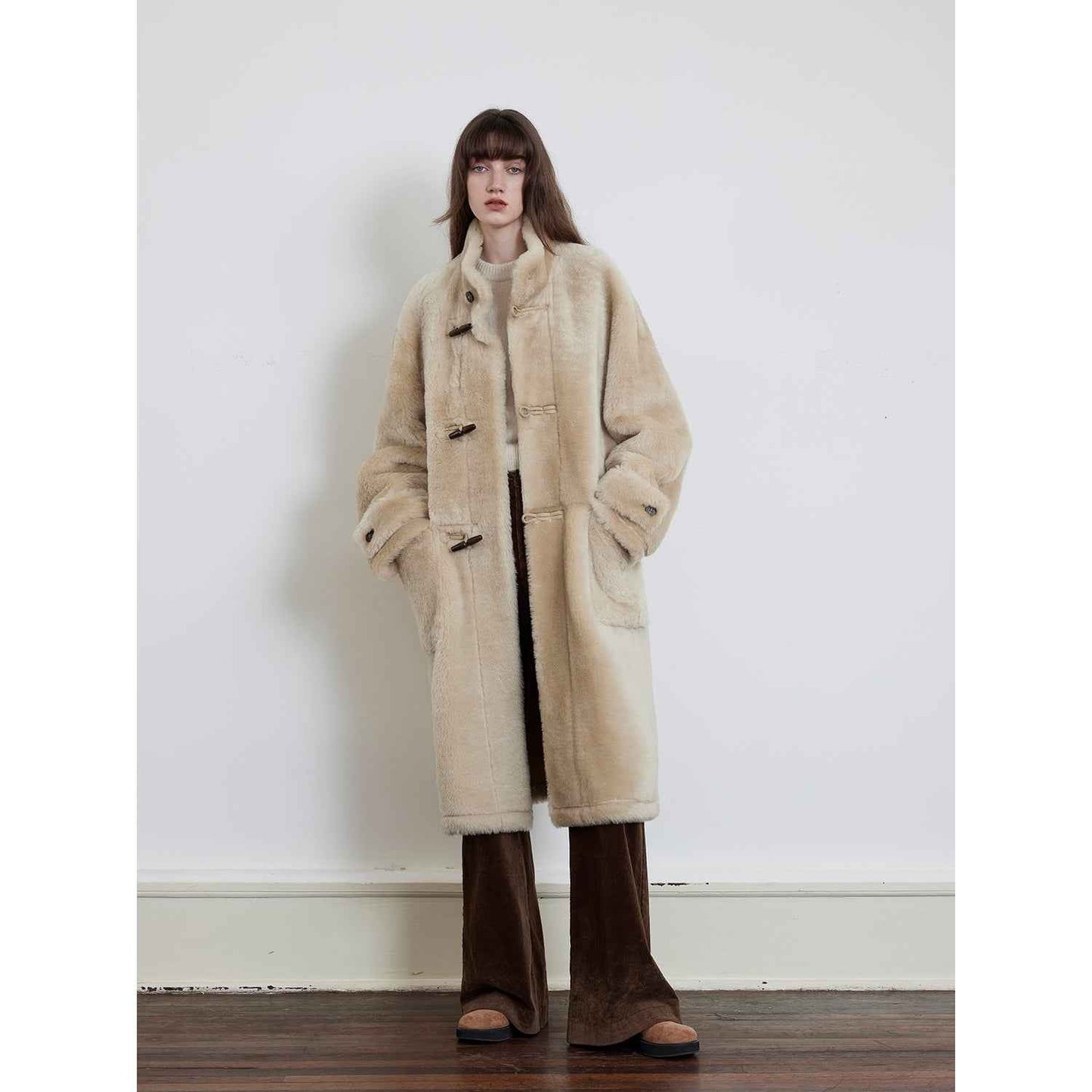 Fireladyfur Women's Long Sheepskin Jacket With Stand Collar “Dreamer” | 2 Colors