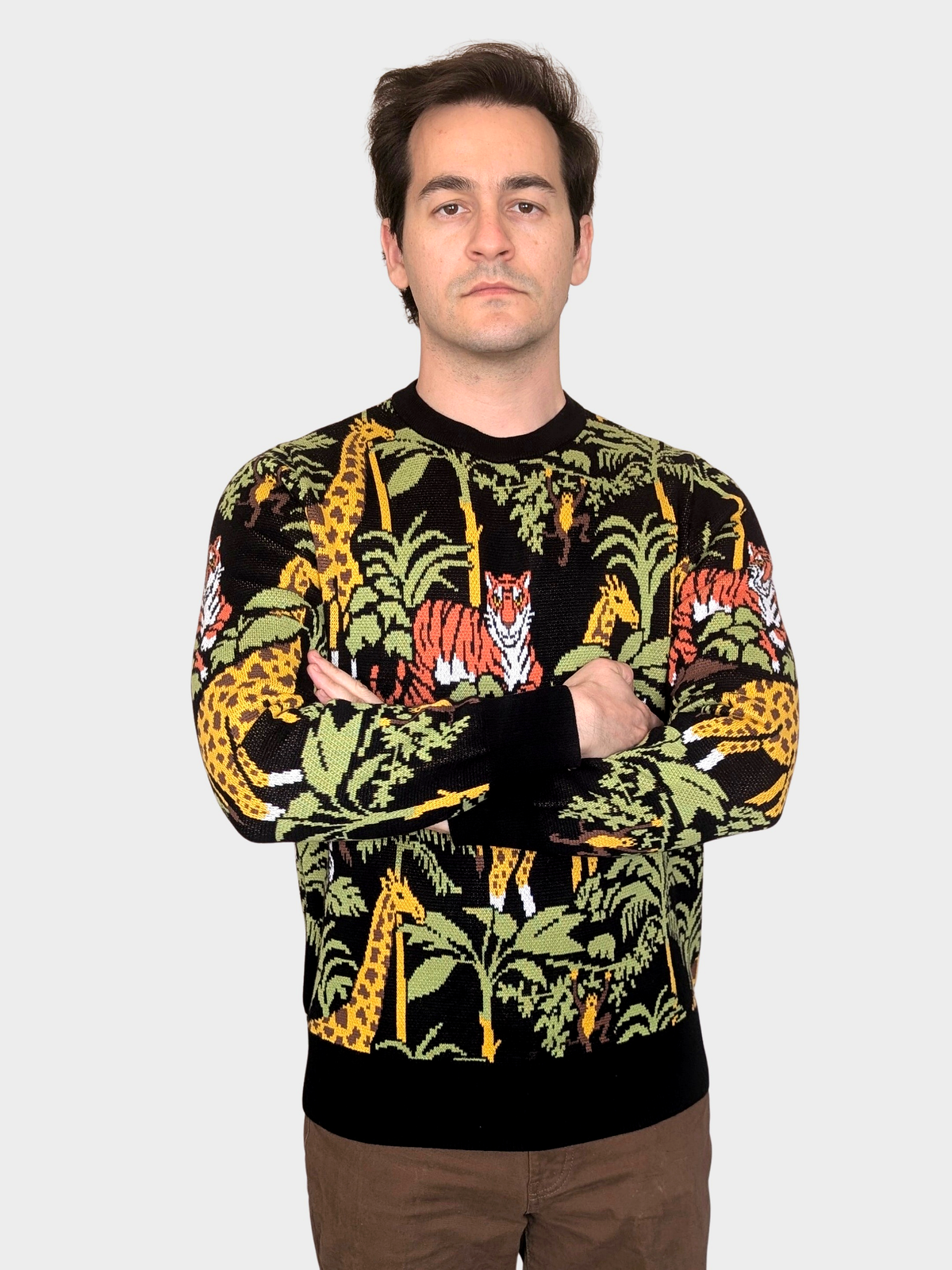 Safari Sweater, black with yellow giraffes and green leaves (view 4)