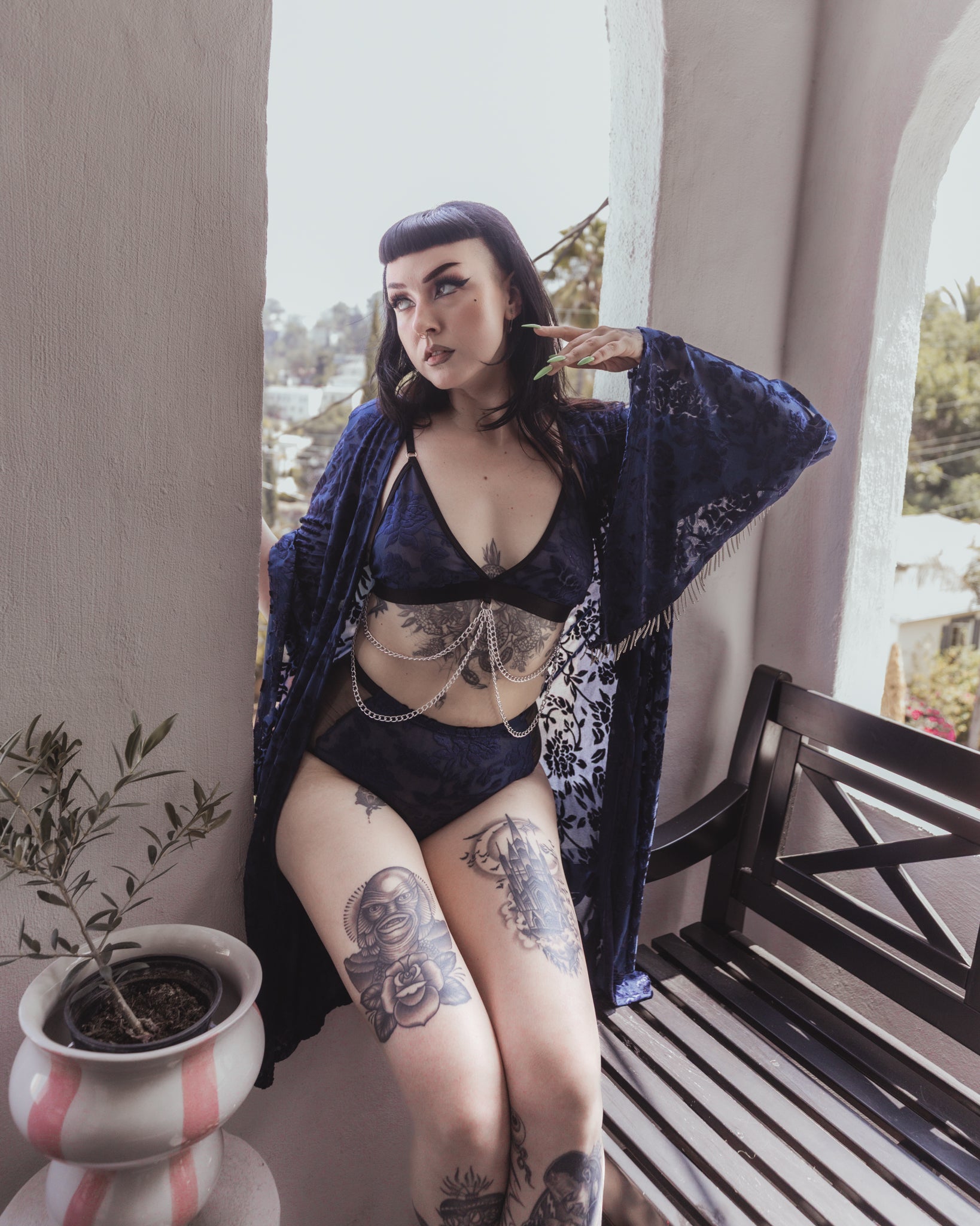 Burnout velvet texture on the blue Midnight Muse kimono