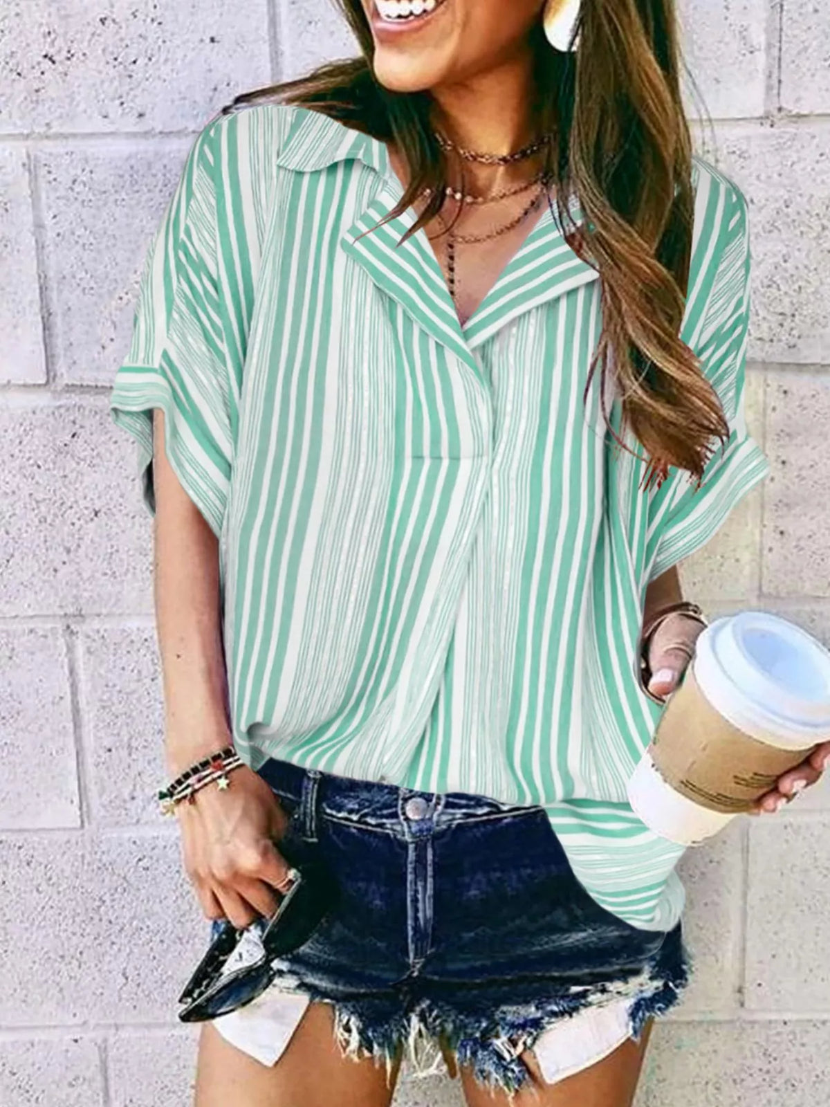 Weekender collared half sleeve shirt in green stripe