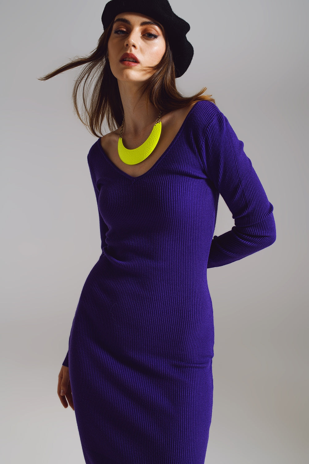 faux fur bodycon dress Bodycon Midi Knitted Dress With V-Neckline in Purple – pinupgirlclothing.com
