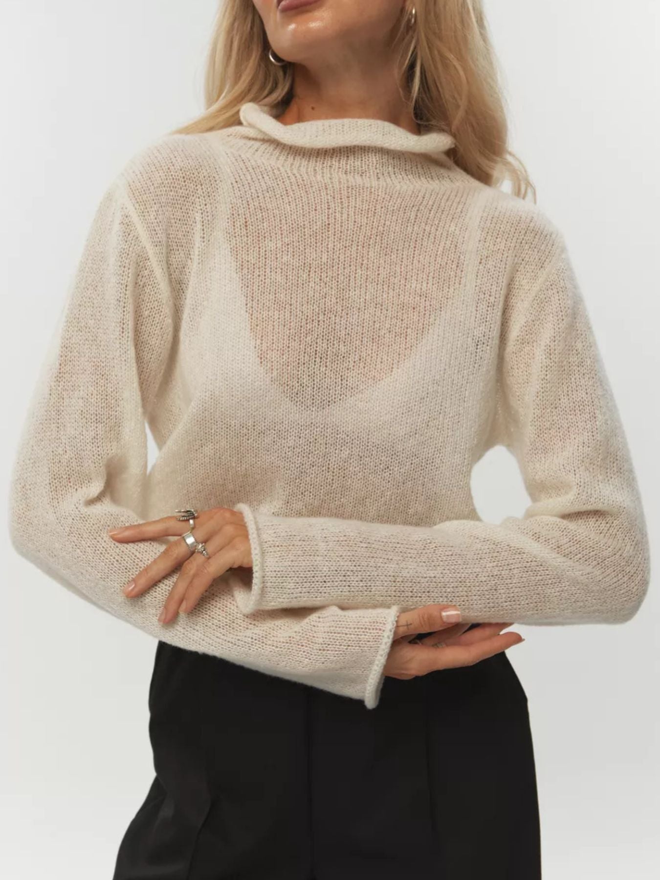 c6095372-eff9-4827-919f-51ee1a77e3c1-Max