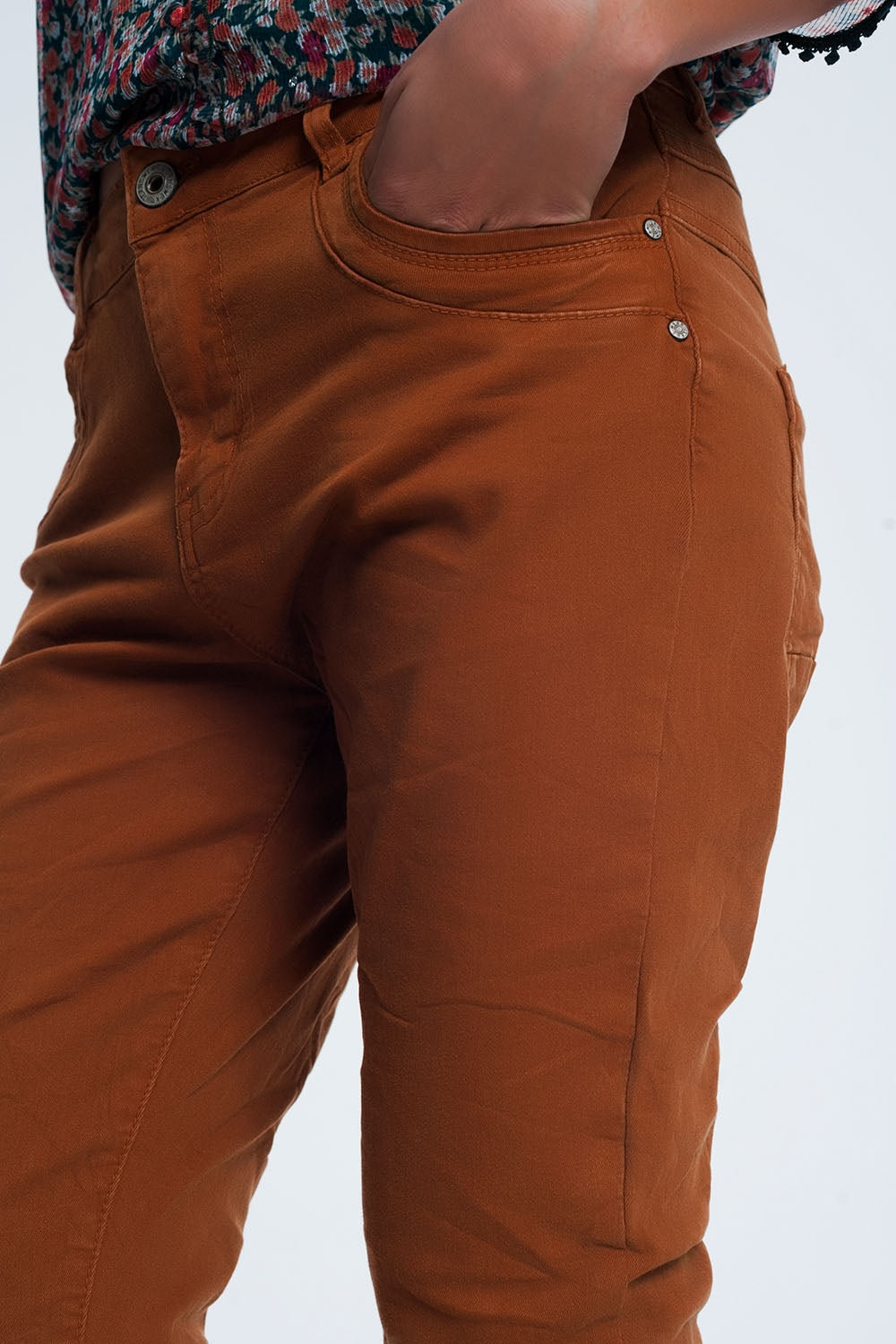 Drop Skinny Jean in Ochre | Q2