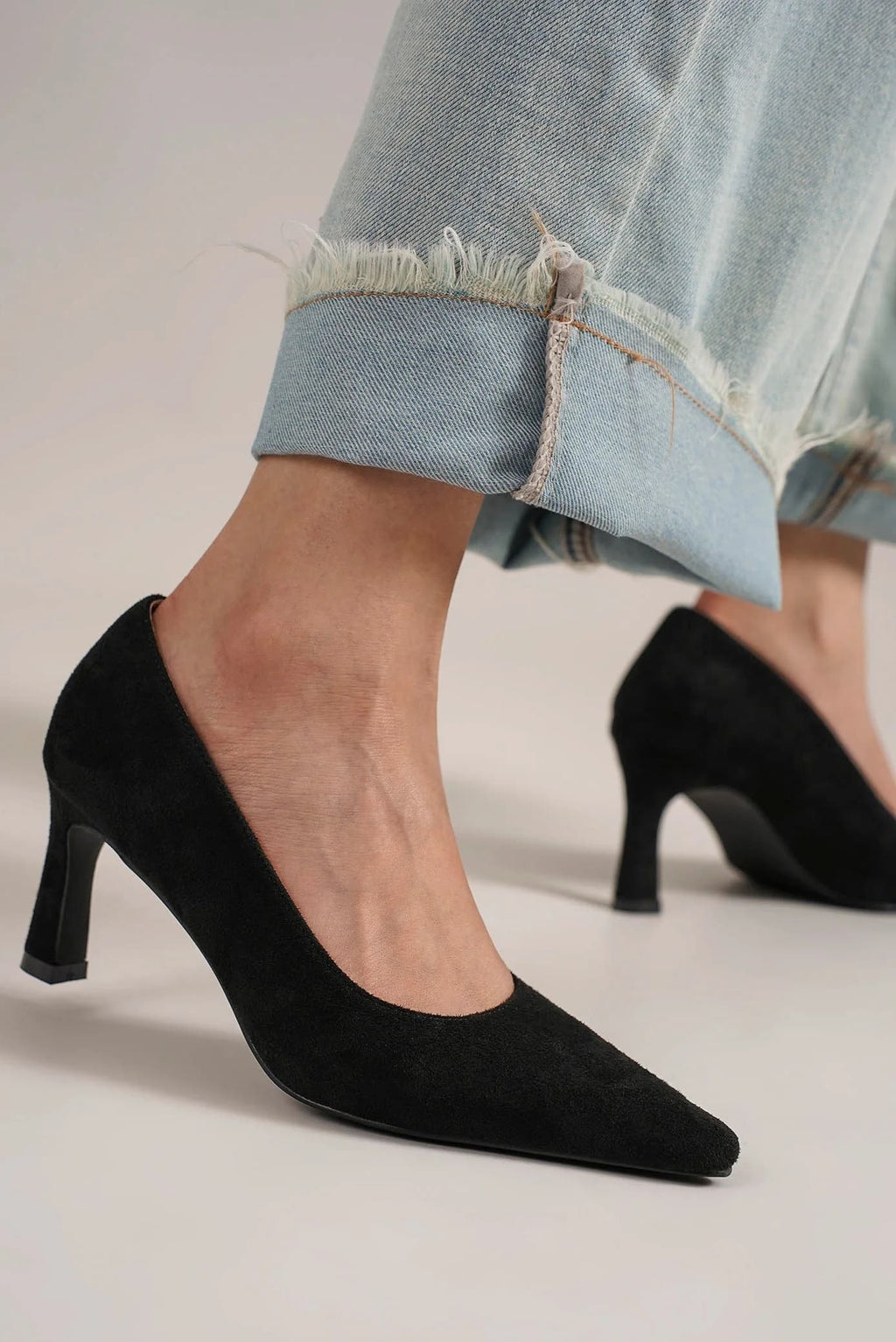 All Day Lady Point Toe Pumps | Poundton