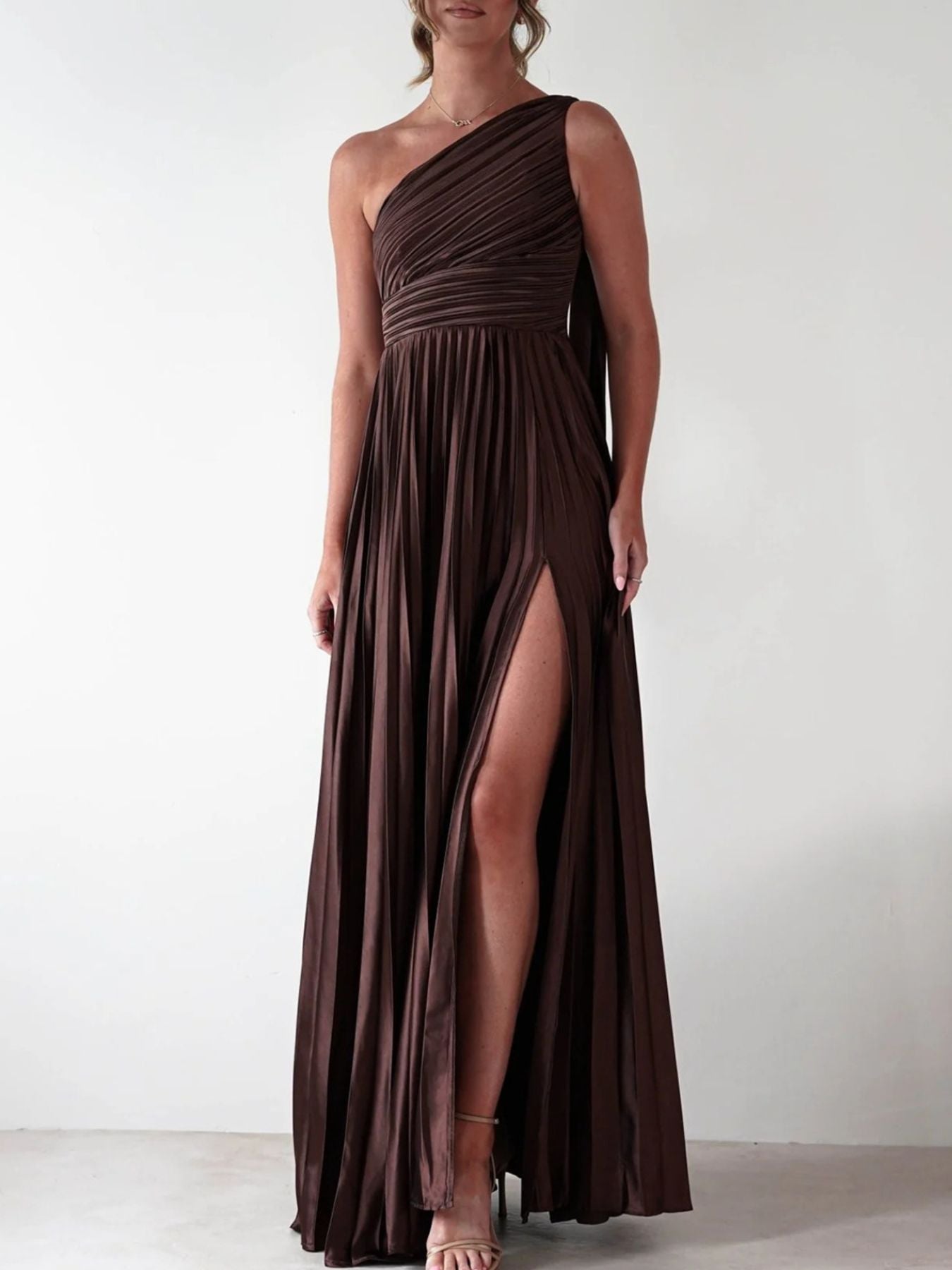 e702355b-fbde-4244-9f4d-a62f76b68e14-Max