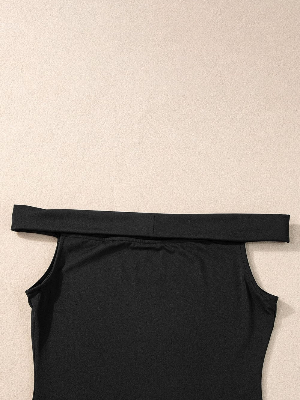 Cabaret Off-Shoulder Folded Slim Top in Black