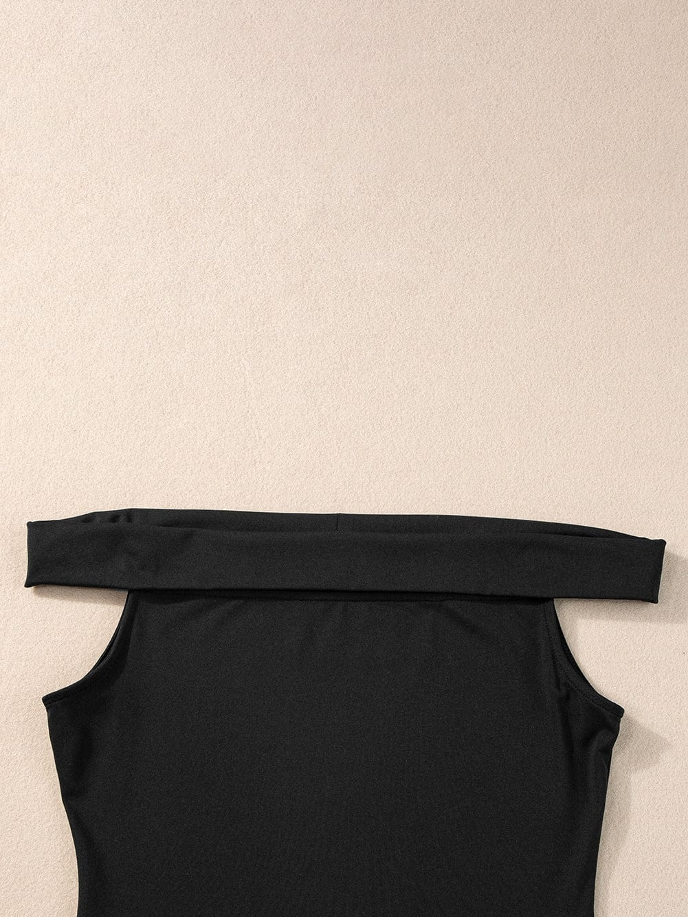 Cabaret Off-Shoulder Folded Slim Top in Black