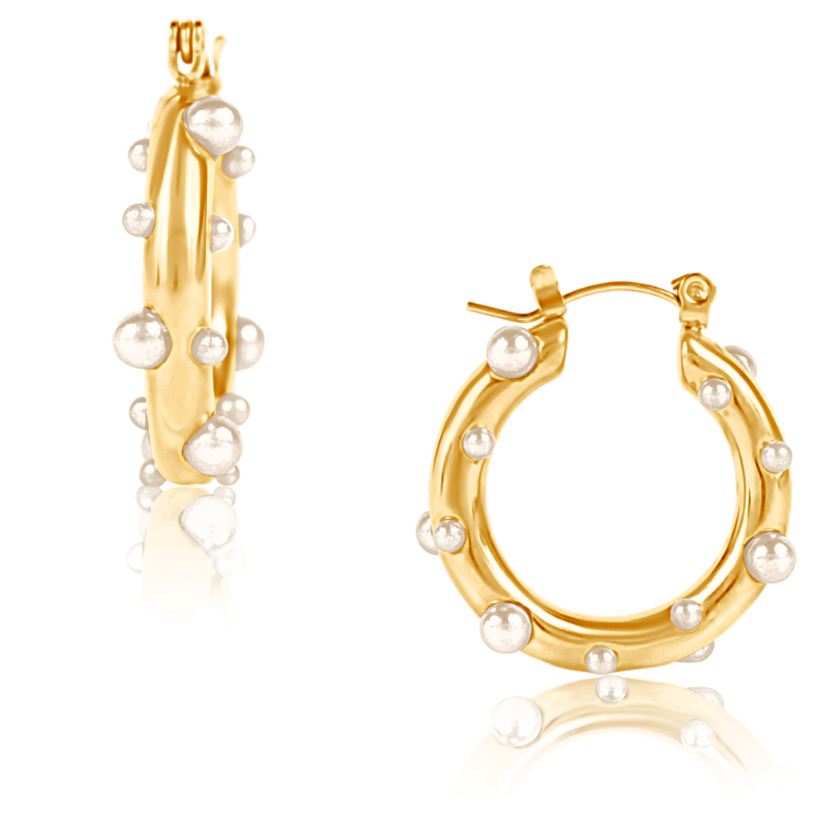 Nicoletta Pearl Hoop Earring