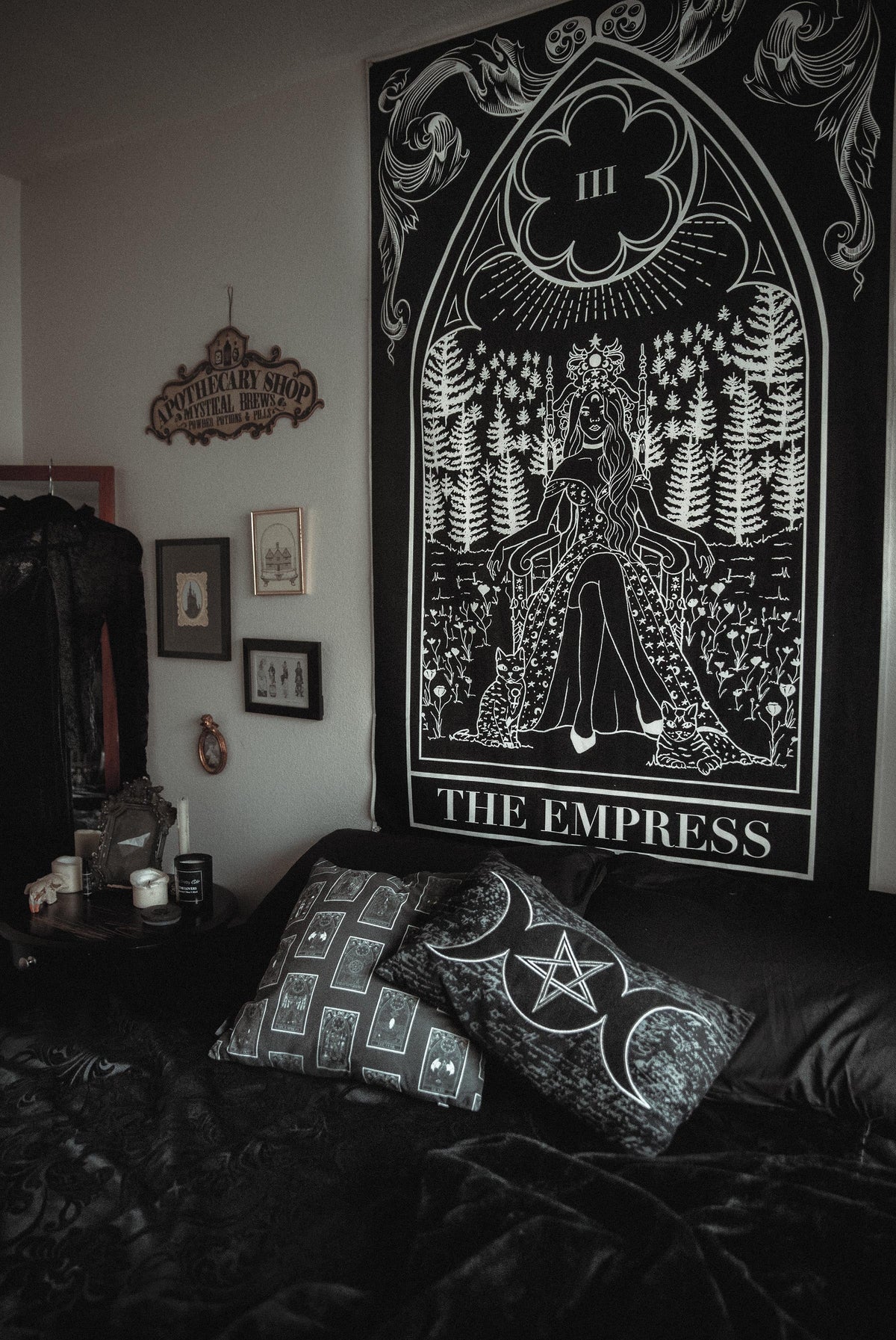 The Empress tarot card wall tapestry