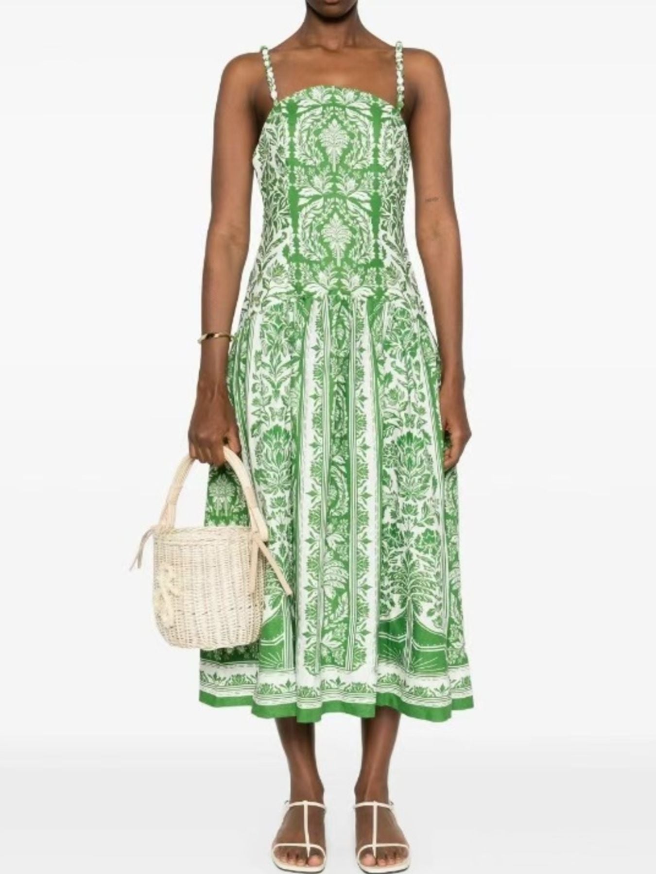 f0935e50-9de8-45dd-b1b4-3e63f238b38e-Max