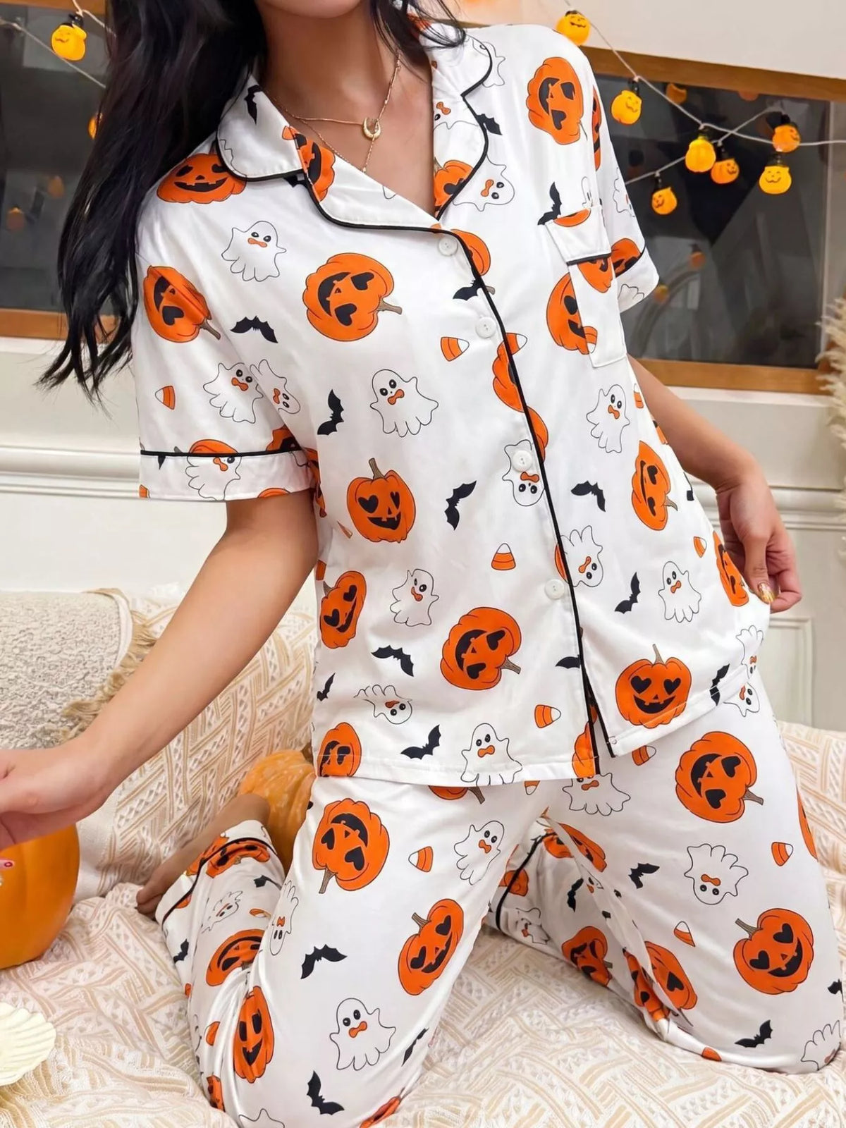 Jack-o'-lantern button-down pajama set in white