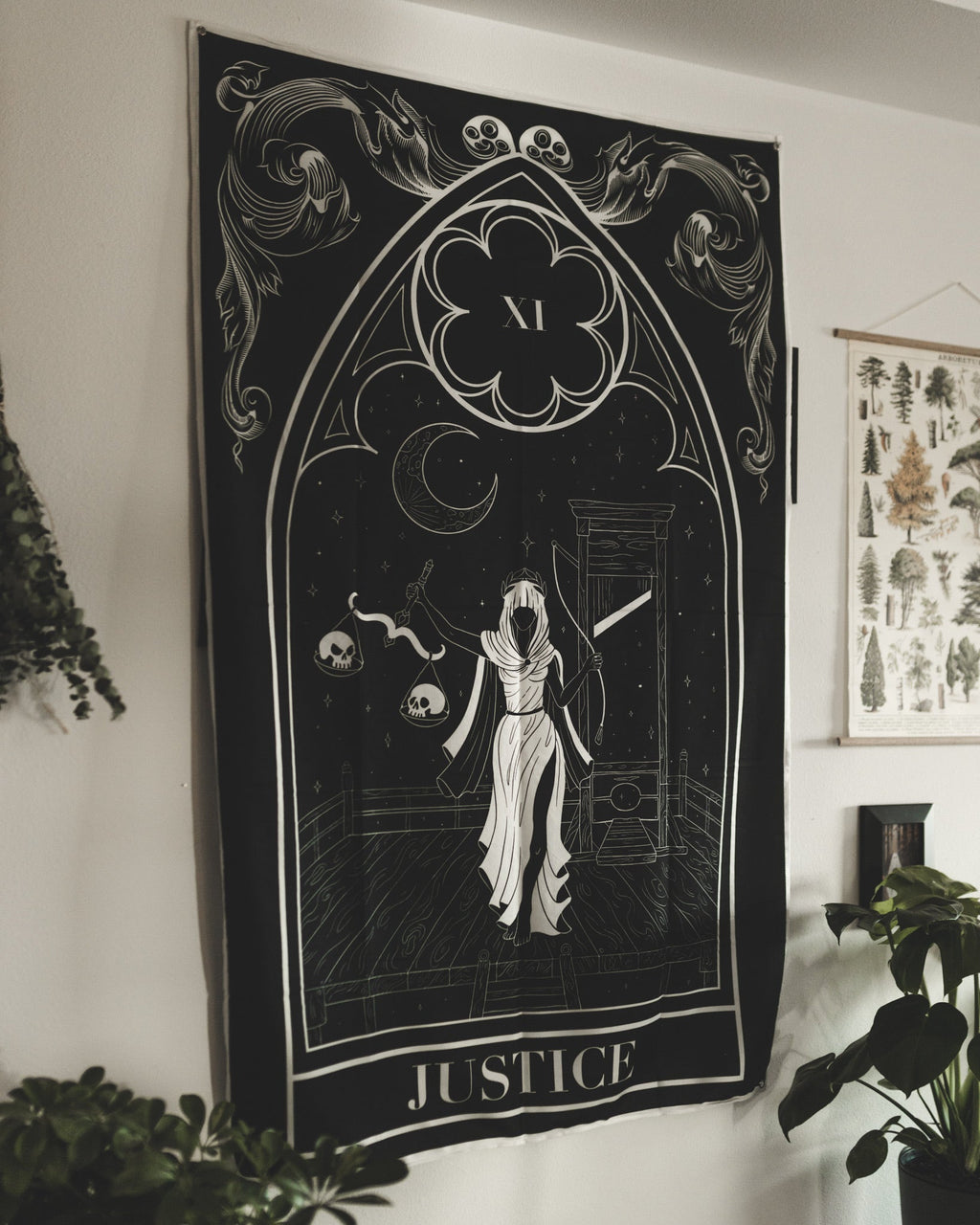 Justice tarot card wall tapestry