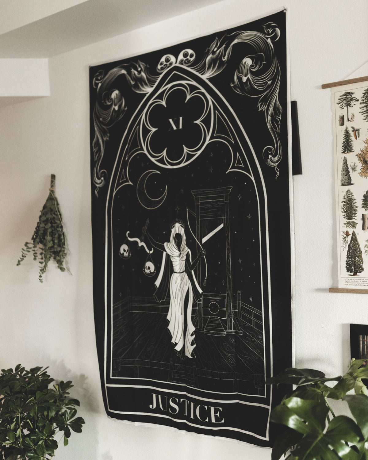 Justice tarot card wall tapestry