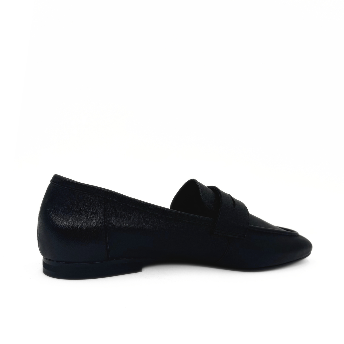 Roxy black leather slip-on loafer