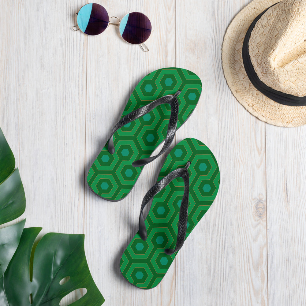 Amie Thong Flip-Flop Beach Sandals in Green Hotel Hexagon