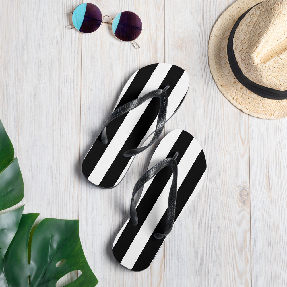 Amie Thong Flip-Flop Beach Sandals in Mark Stripe