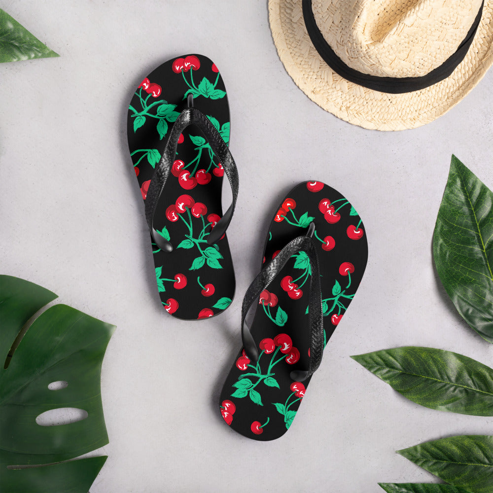 90s Vintage Thong Flip-Flop Beach Sandals in Black Cherry Print