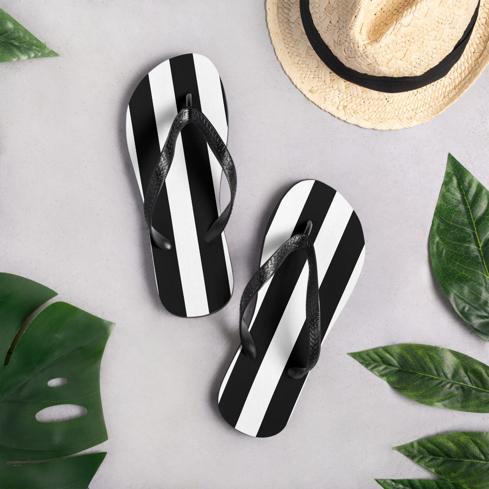 Amie Thong Flip-Flop Beach Sandals in Mark Stripe